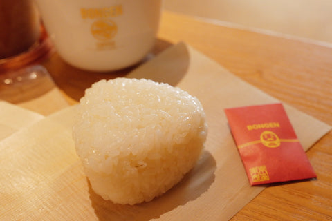 Onigiri Culture and Modern Cafés